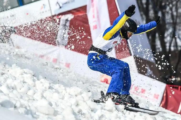 包含瑞士滑雪冠军飒爽出击,尽显冠军实力无敌的词条 包含瑞士滑雪冠军飒爽出击,尽显冠军实力无敌的词条