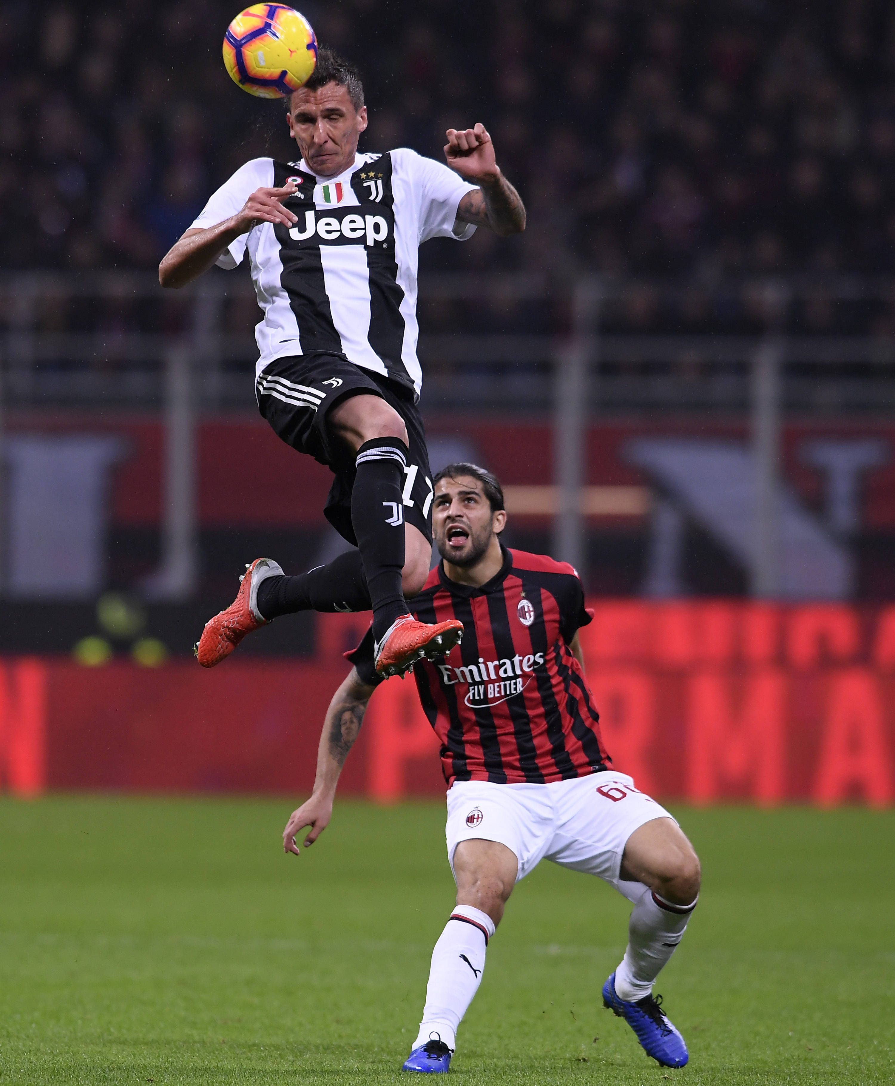 尤文图斯大胜佛罗伦萨继续领跑