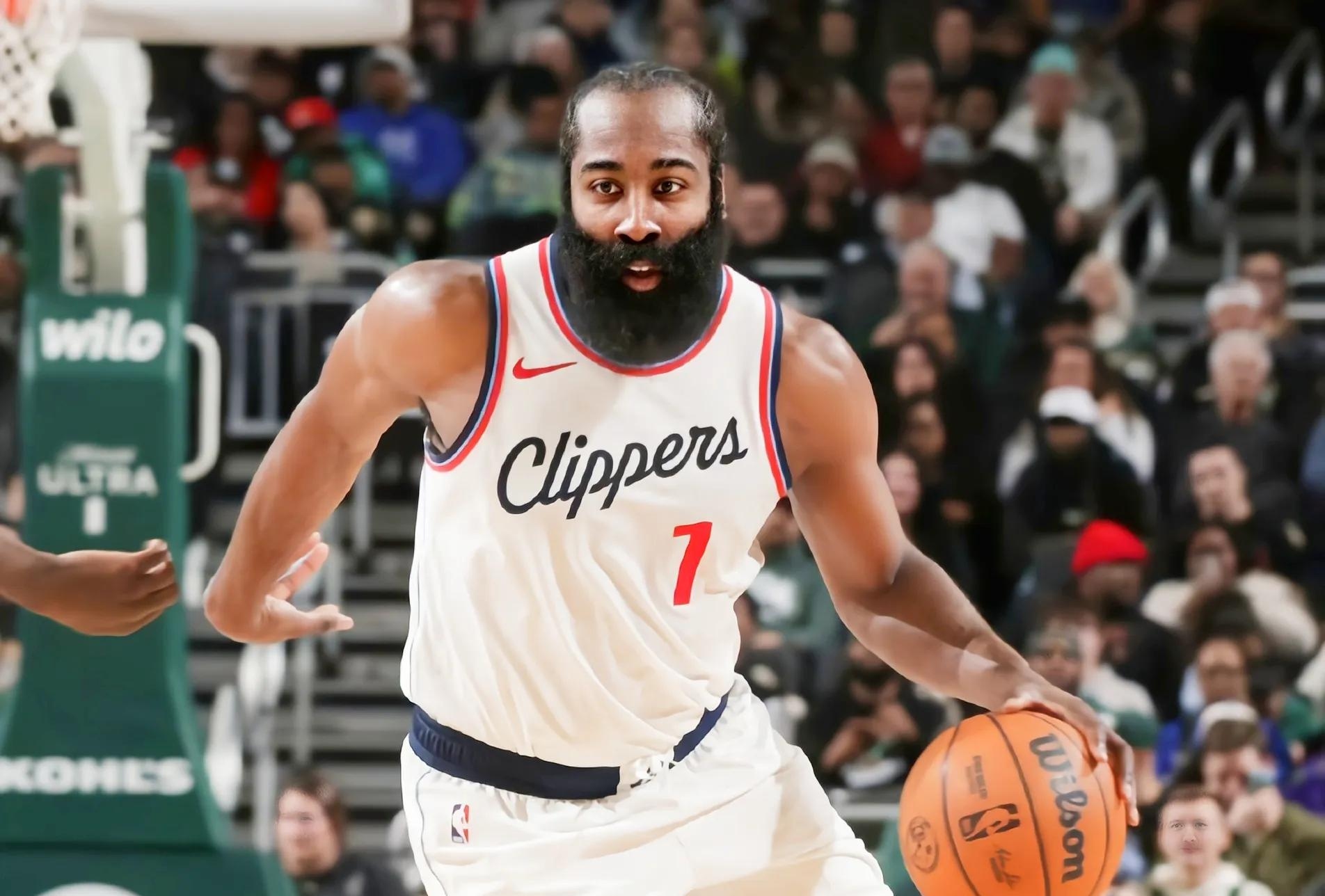 火力全开：火箭大胜马刺，哈登砍下40+11+9数据的简单介绍