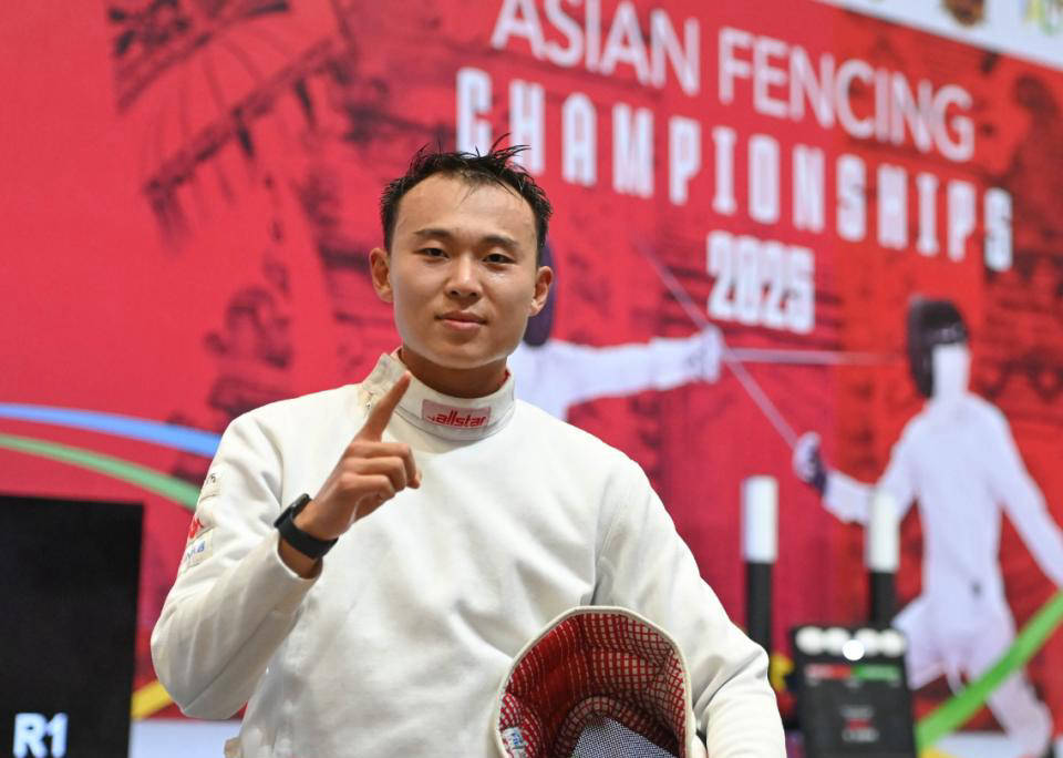 中国击剑选手夺得金牌,为国增光的简单介绍 中国击剑选手夺得金牌,为国增光的简单介绍