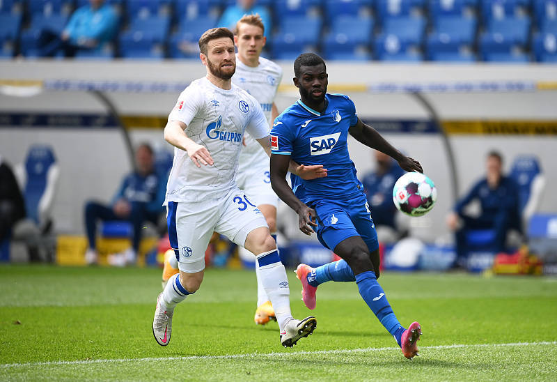 半岛体育新闻-关于霍芬海姆助教因健康原因辞职，球队寻找新人选的信息