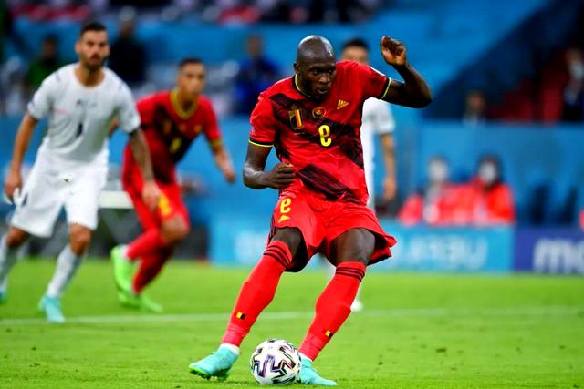 半岛体育网页版登录入口-比利时国家队击败对手，晋级半决赛