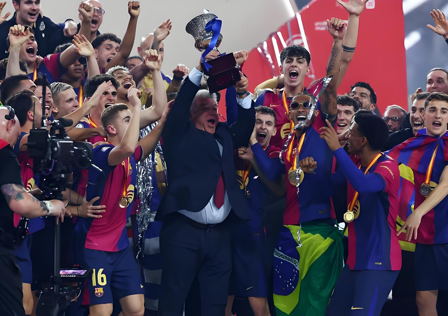 半岛体育官网入口-包含巴萨主场气势如虹，碾压对手赢得胜利！的词条